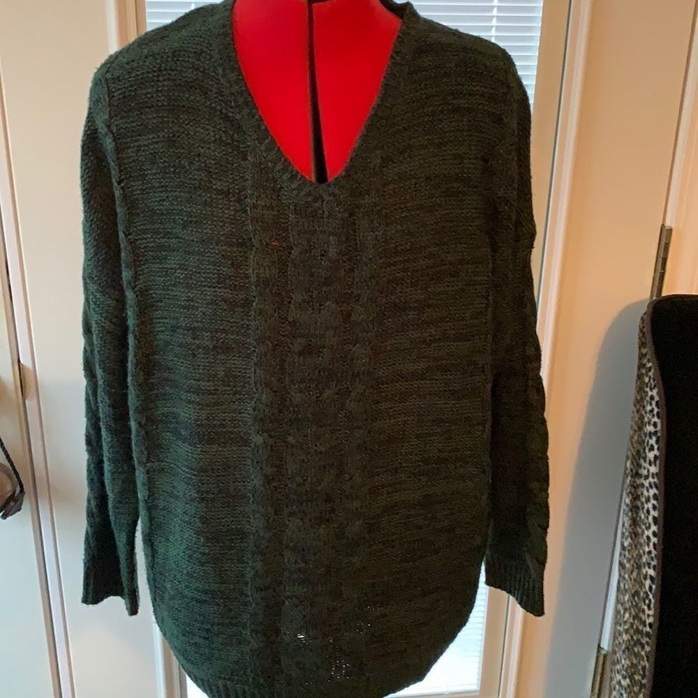 PaperCrane Lg pullover sweater w/shoelace tie back